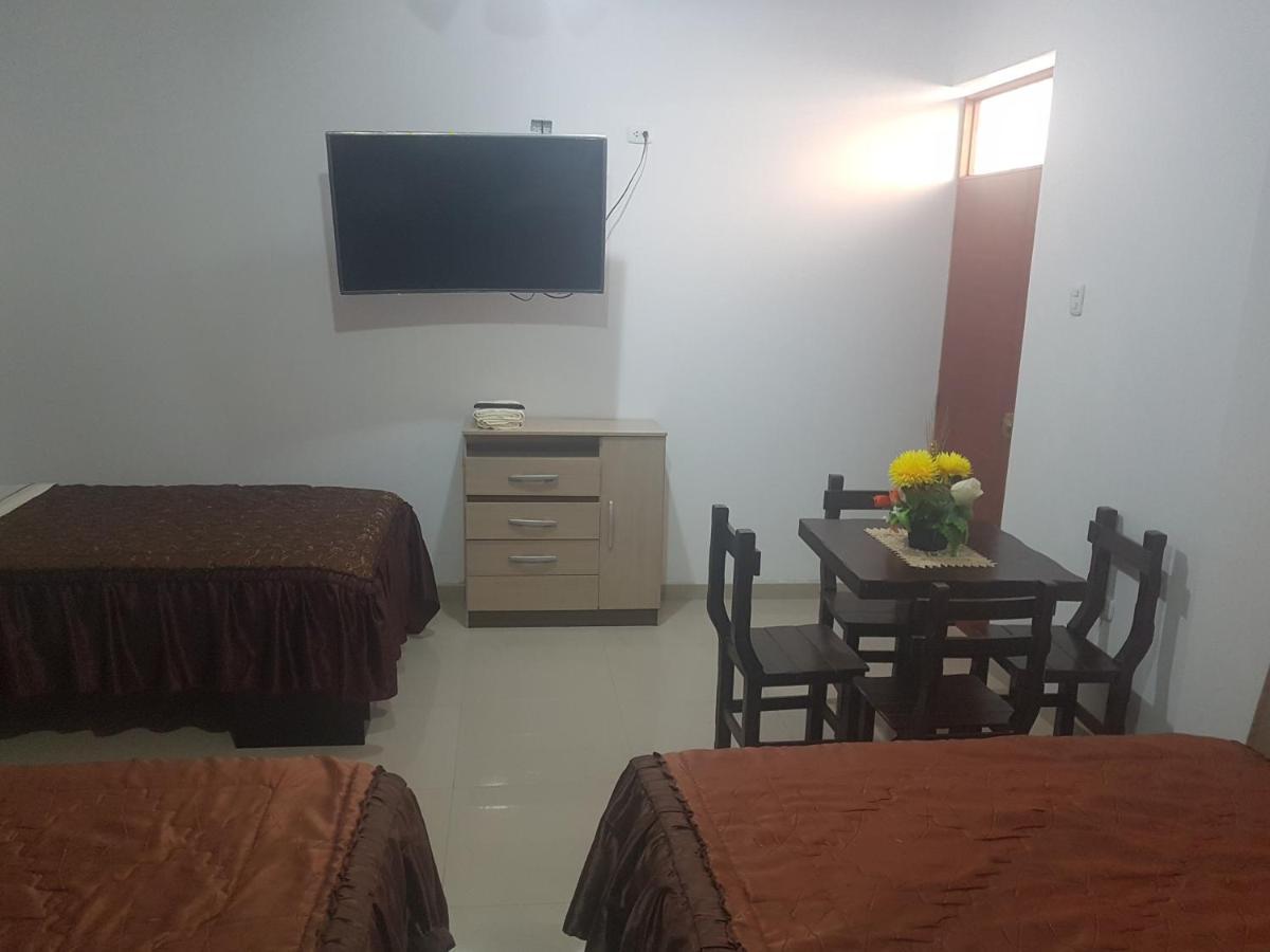 Hostal El Sueno De San Martin 파라카스 외부 사진