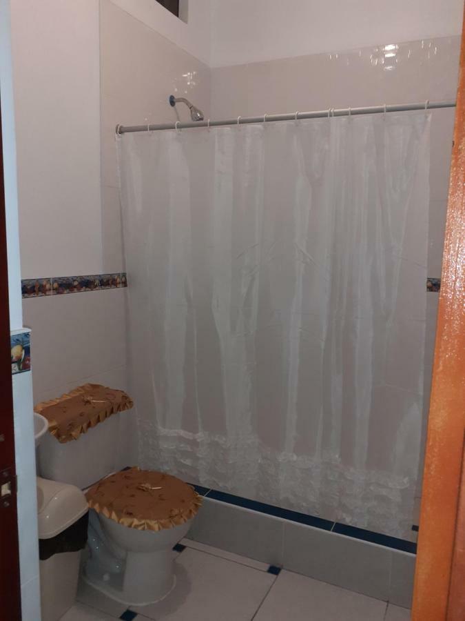 Hostal El Sueno De San Martin 파라카스 외부 사진